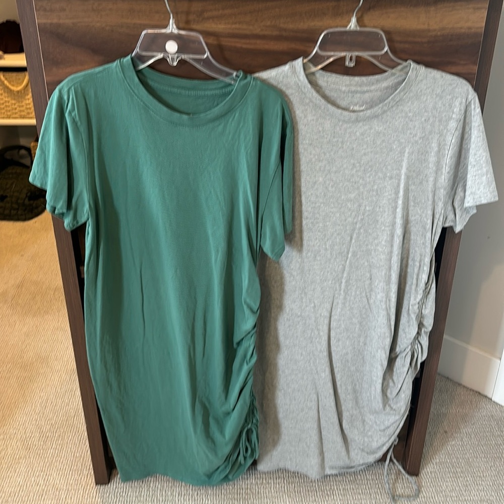 DO NOT BUY - BOTH SOLD. Universal Threads Ruched Dresses size medium